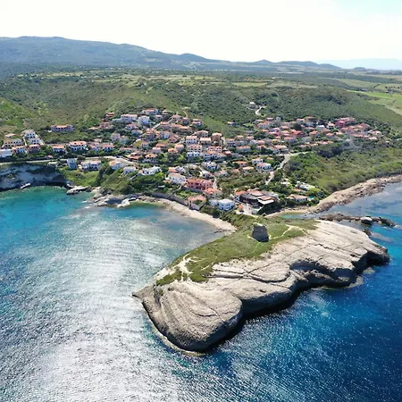 Josto Panoramic- Seaview Terrace - Wifi - Bbq Semesterbostad S'archittu Cuglieri